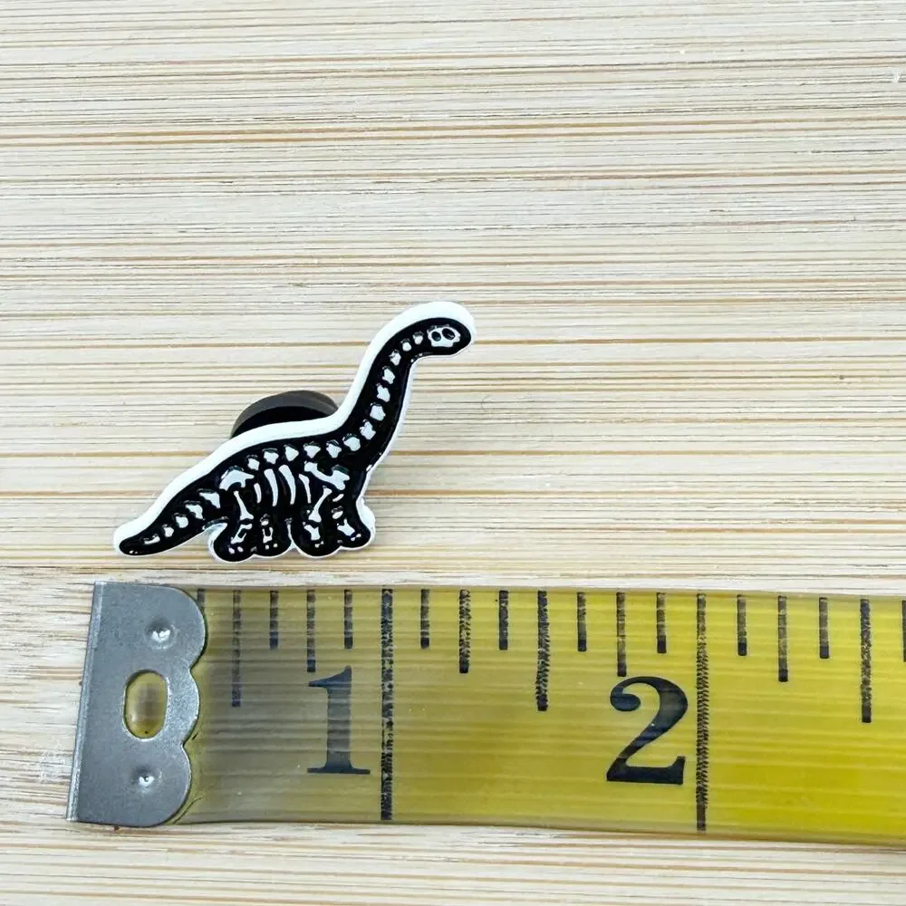 Brontosaurus Dinosaur Skeleton Enamel Pin: Fun Dino Lapel Pin